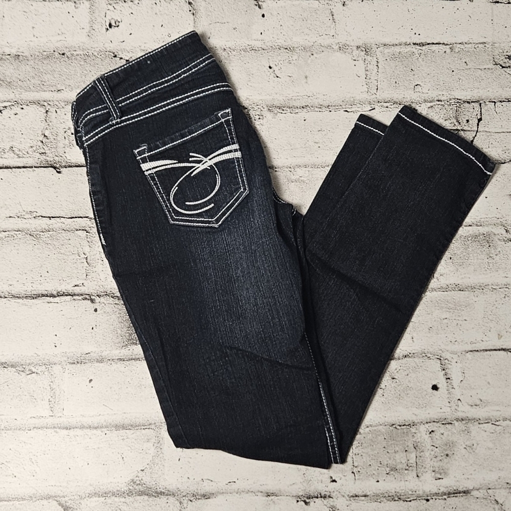 STYLE Women's Dark Blue Jeans